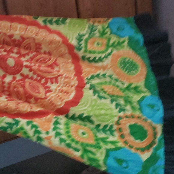 A colorful Dress - Picture 3 of 5